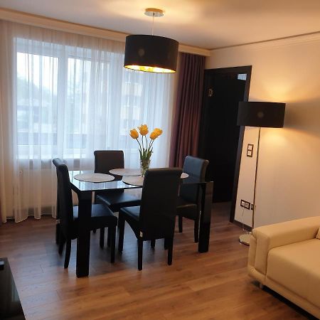 MARBEO 5 star luxury suites - Elkonu Liepāja Exterior foto